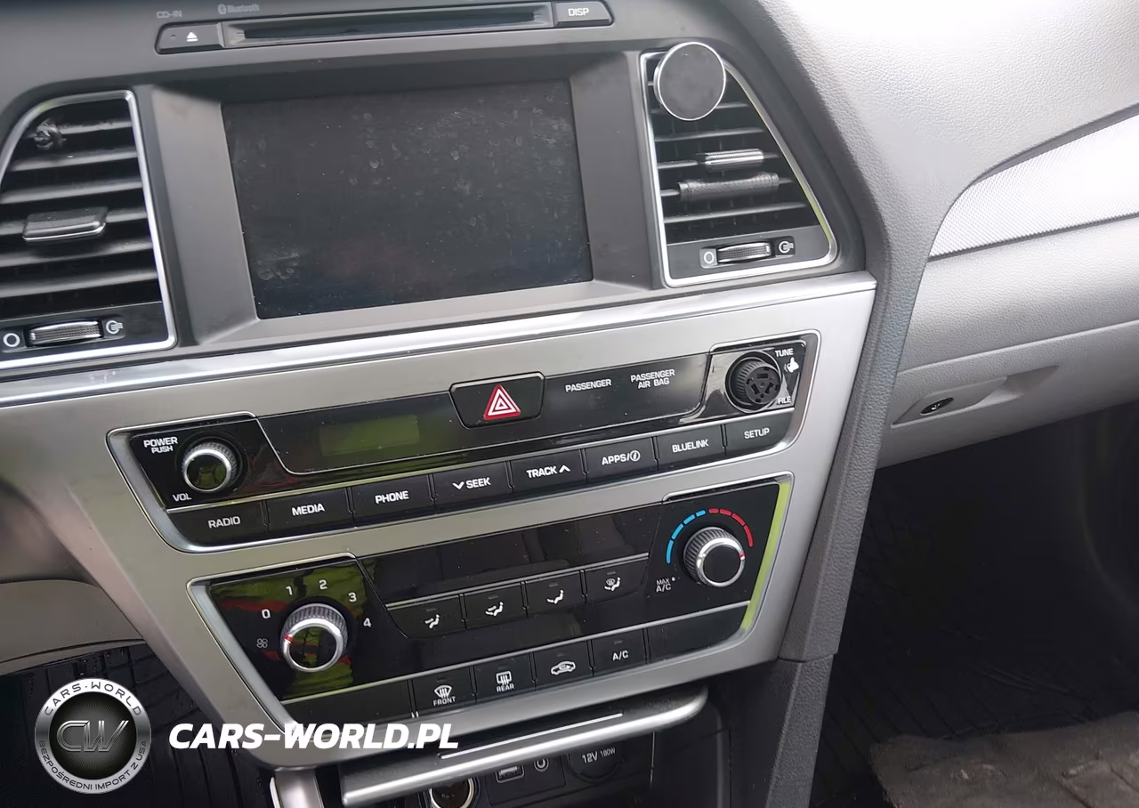 2016 Hyundai Sonata Se VIN:5NPE24AF9GH290357 - 13