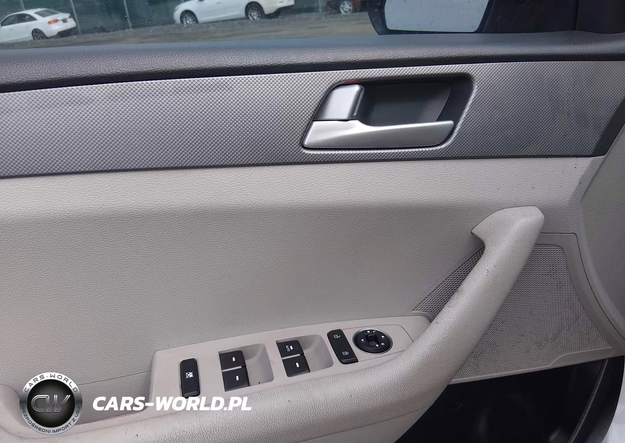 2016 Hyundai Sonata Se VIN:5NPE24AF9GH290357 - 14