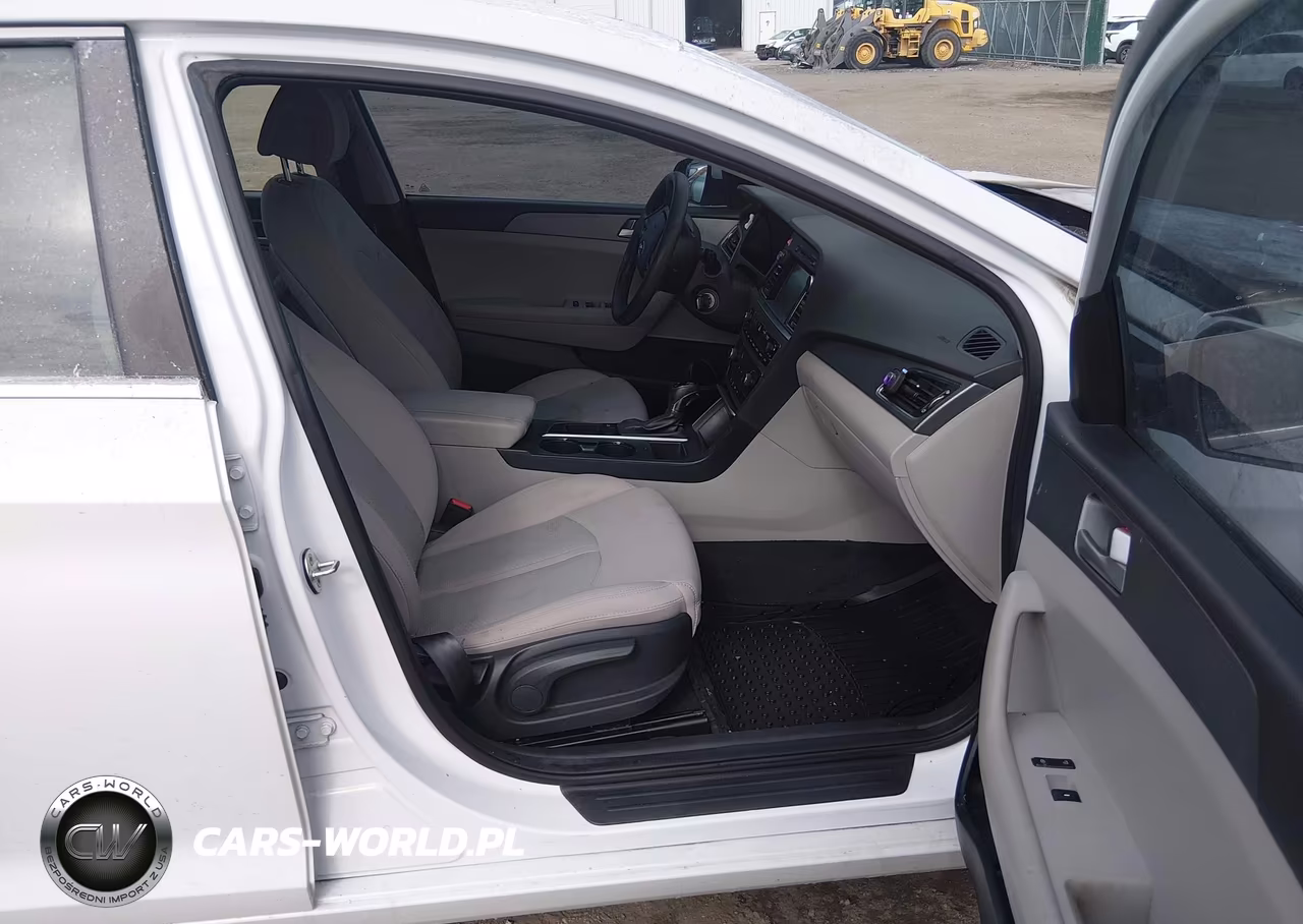 2016 Hyundai Sonata Se VIN:5NPE24AF9GH290357 - 5