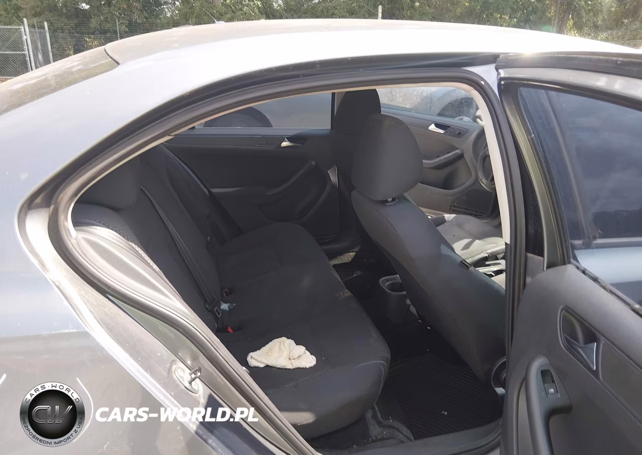 2011 Volkswagen Jetta 2.0L S VIN:3VW2K7AJ6BM095311 - 8