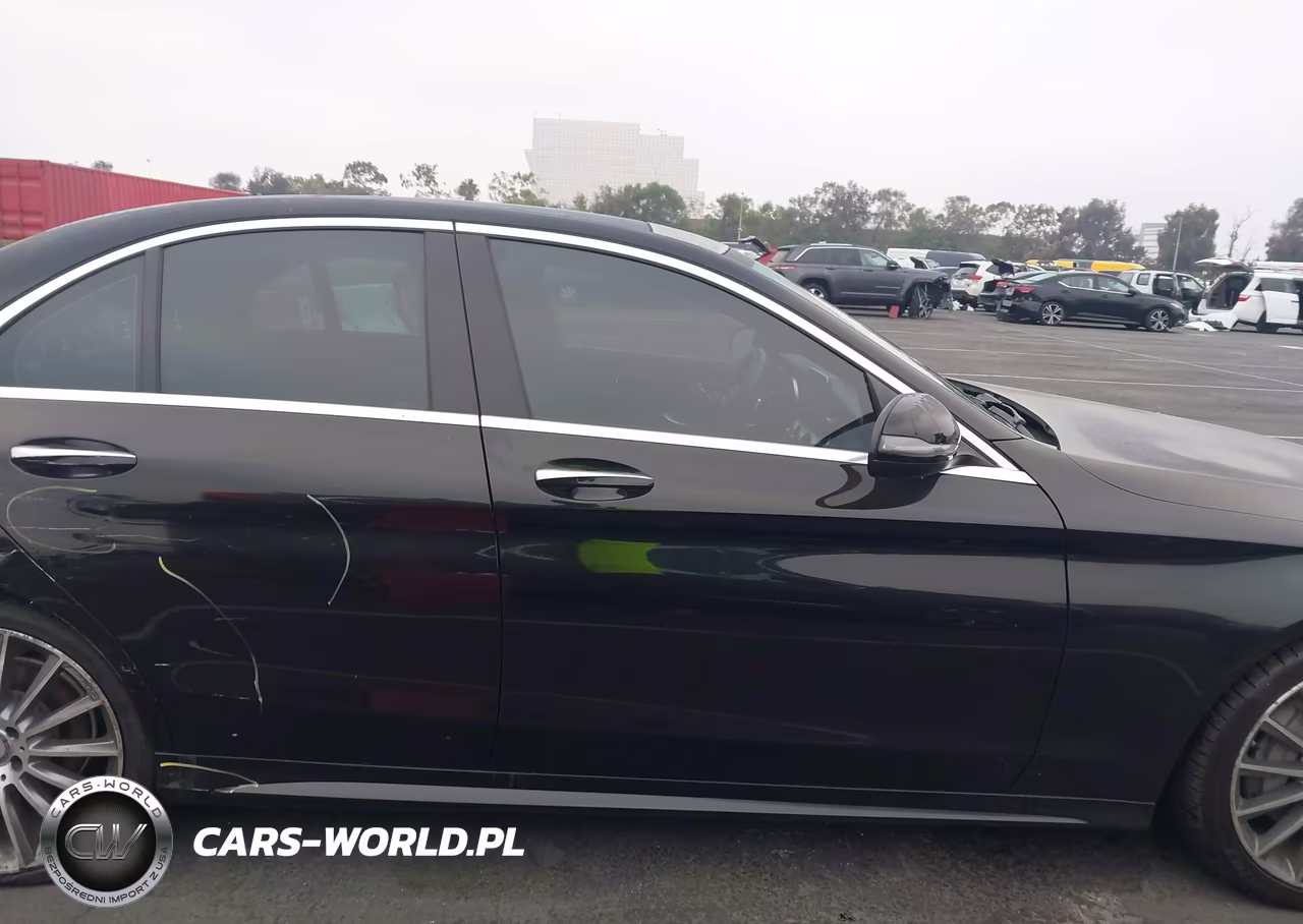 2016 Mercedes-Benz C 300 Sport VIN:55SWF4JB2GU127729 - 13