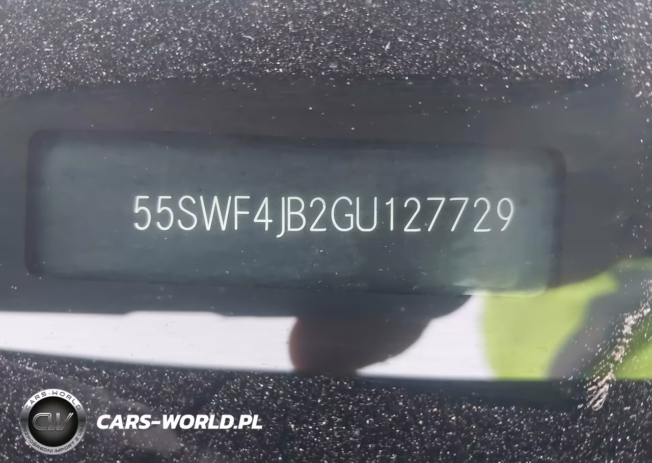 2016 Mercedes-Benz C 300 Sport VIN:55SWF4JB2GU127729 - 9