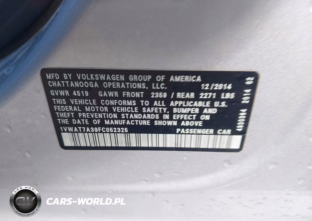 2015 Volkswagen Passat 1.8T Wolfsburg Edition VIN:1VWAT7A39FC052325 - 9