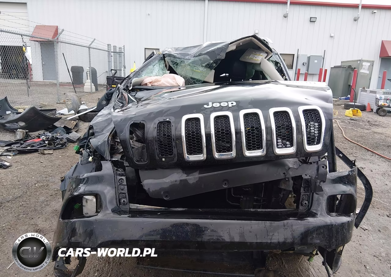 2017 Jeep Cherokee Limited 4X4 VIN:1C4PJMDB7HW518906 - 6