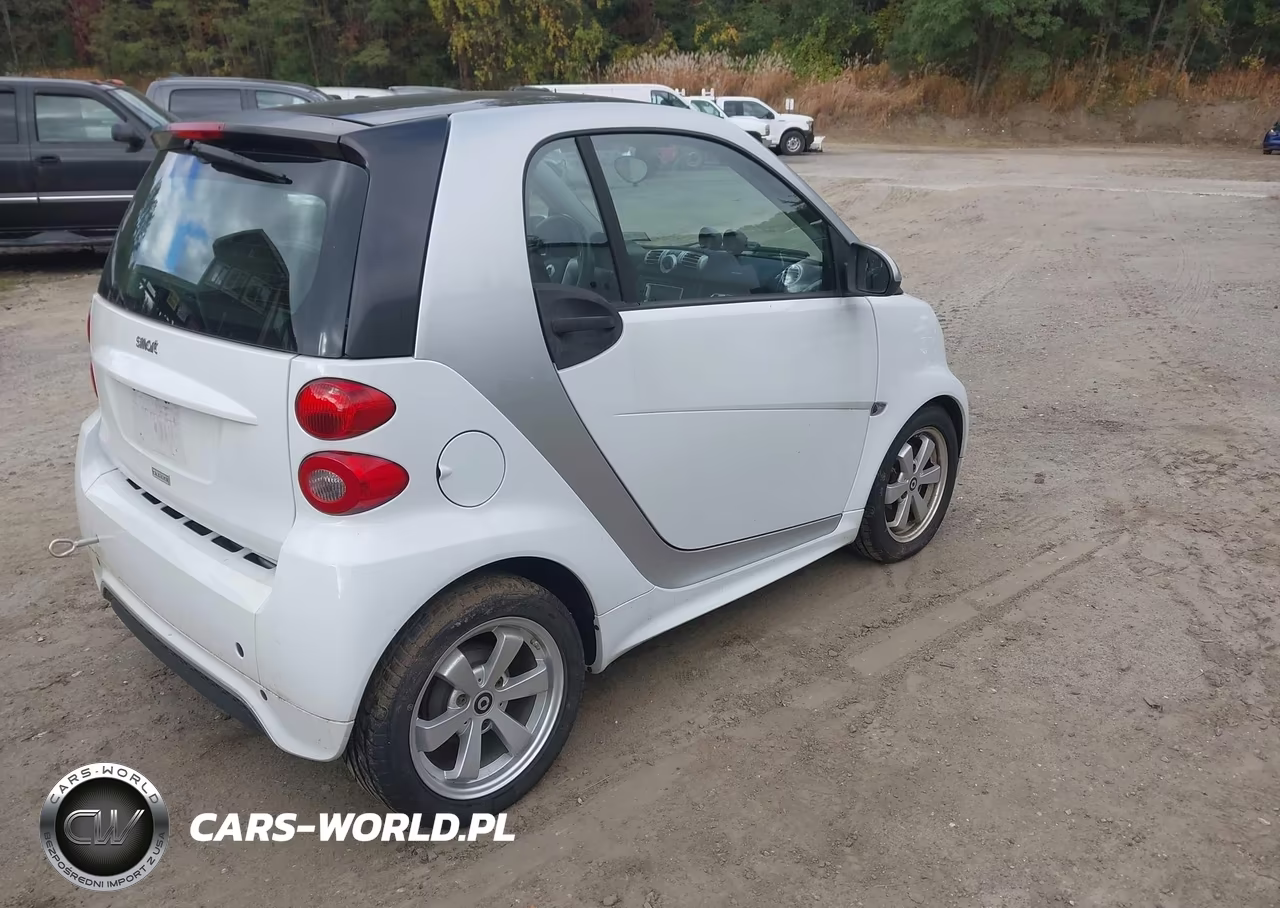 2013 Smart Fortwo Passion VIN:WMEEJ3BA4DK691393 - 4