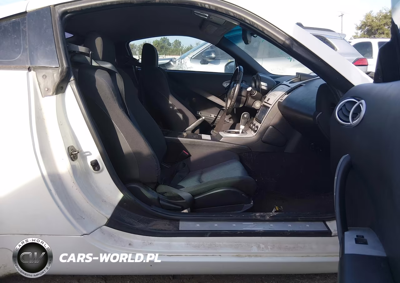 2004 Nissan 350Z Enthusiast VIN:JN1AZ34D04T163912 - 5