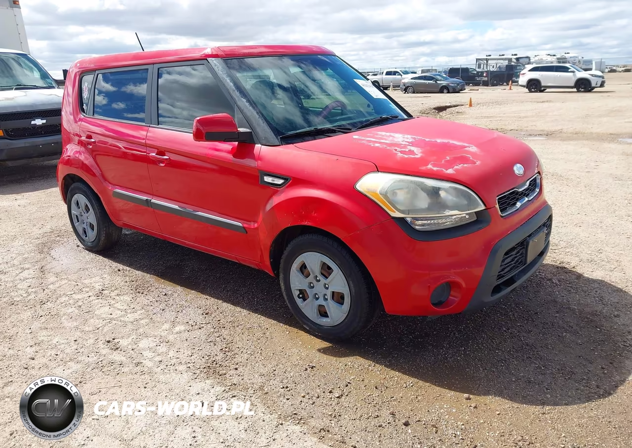2013 Kia Soul VIN:KNDJT2A56D7604859 - 1