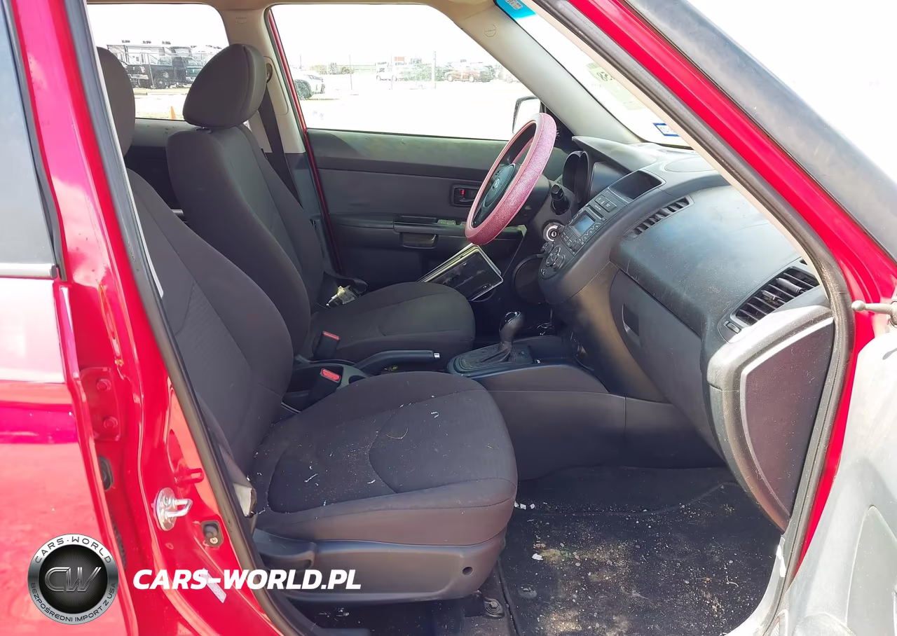 2013 Kia Soul VIN:KNDJT2A56D7604859 - 5