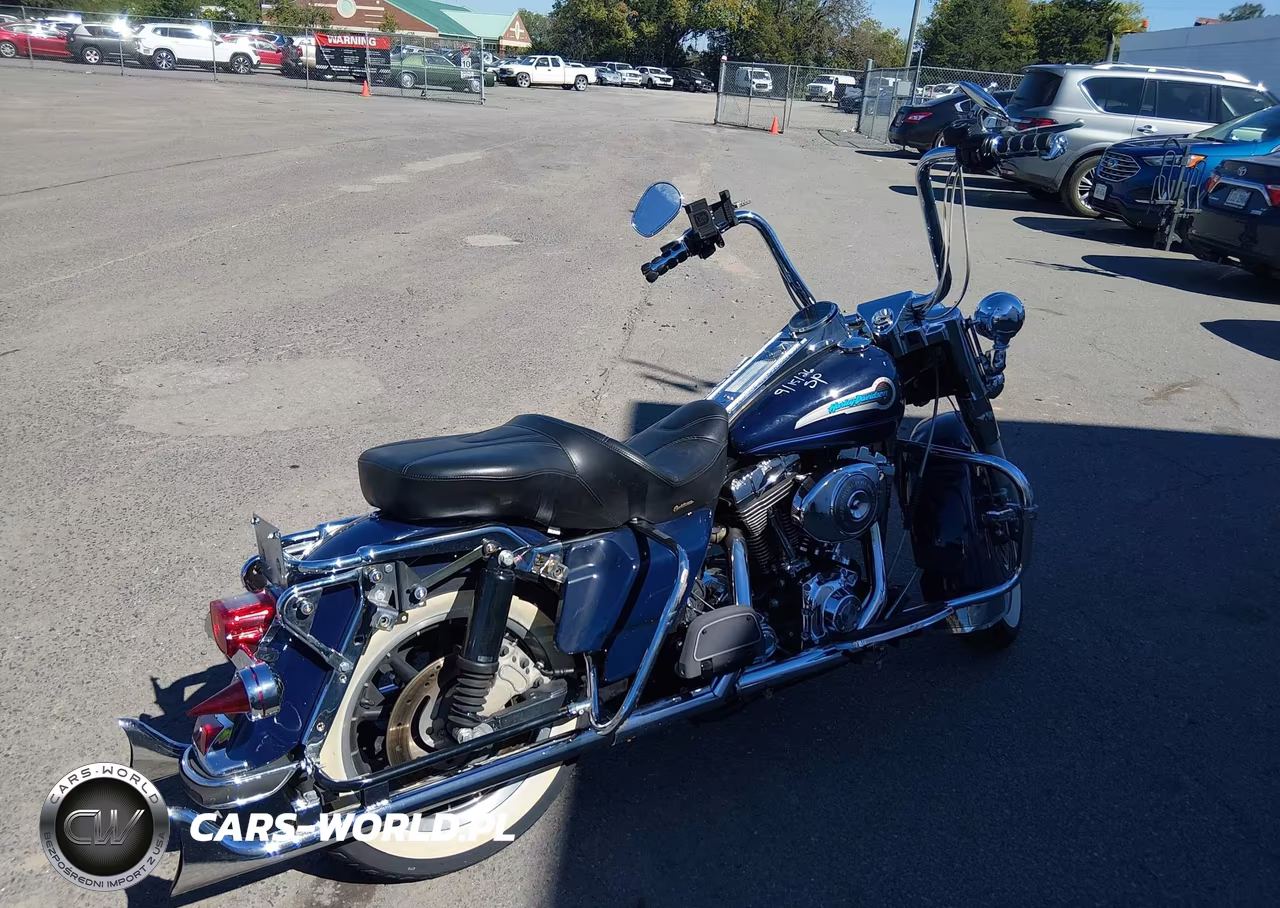 2003 Harley-Davidson Flhri Shrine VIN:1HD1FWW163Y730179 - 4