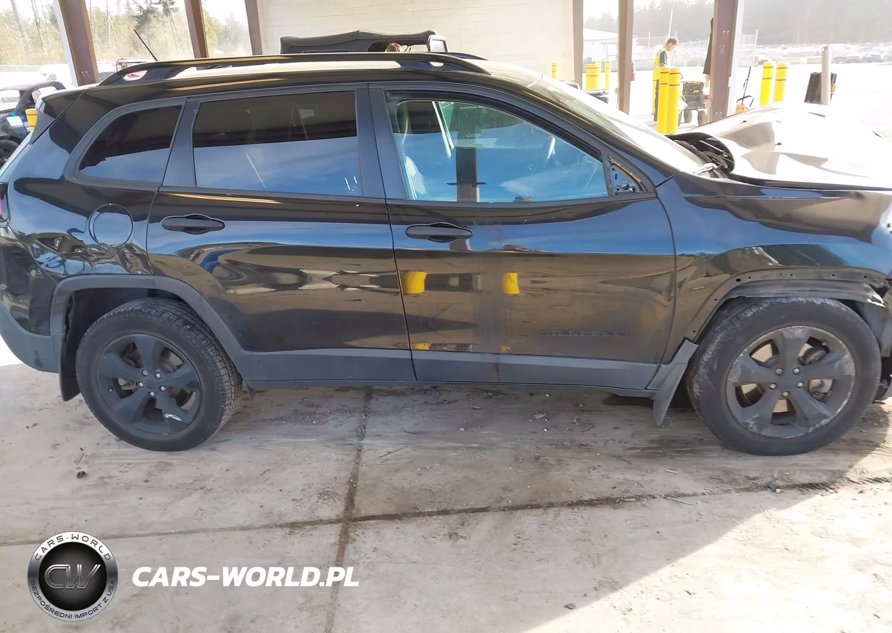 2016 Jeep Cherokee Altitude VIN:1C4PJMAS8GW340121 - 14