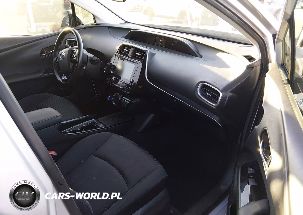 2021 Toyota Prius Prime Le VIN:JTDKAMFP0M3188783 - 5