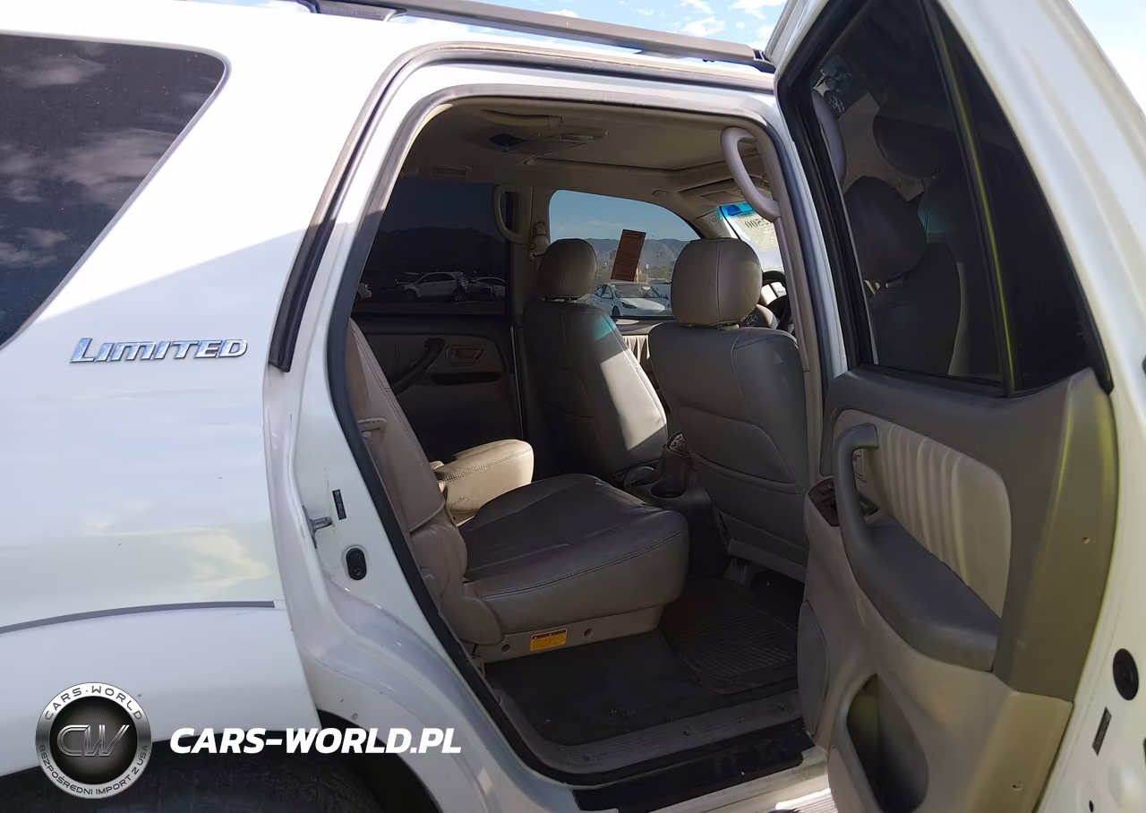 2005 Toyota Sequoia Limited V8 VIN:5TDZT38A85S262270 - 8