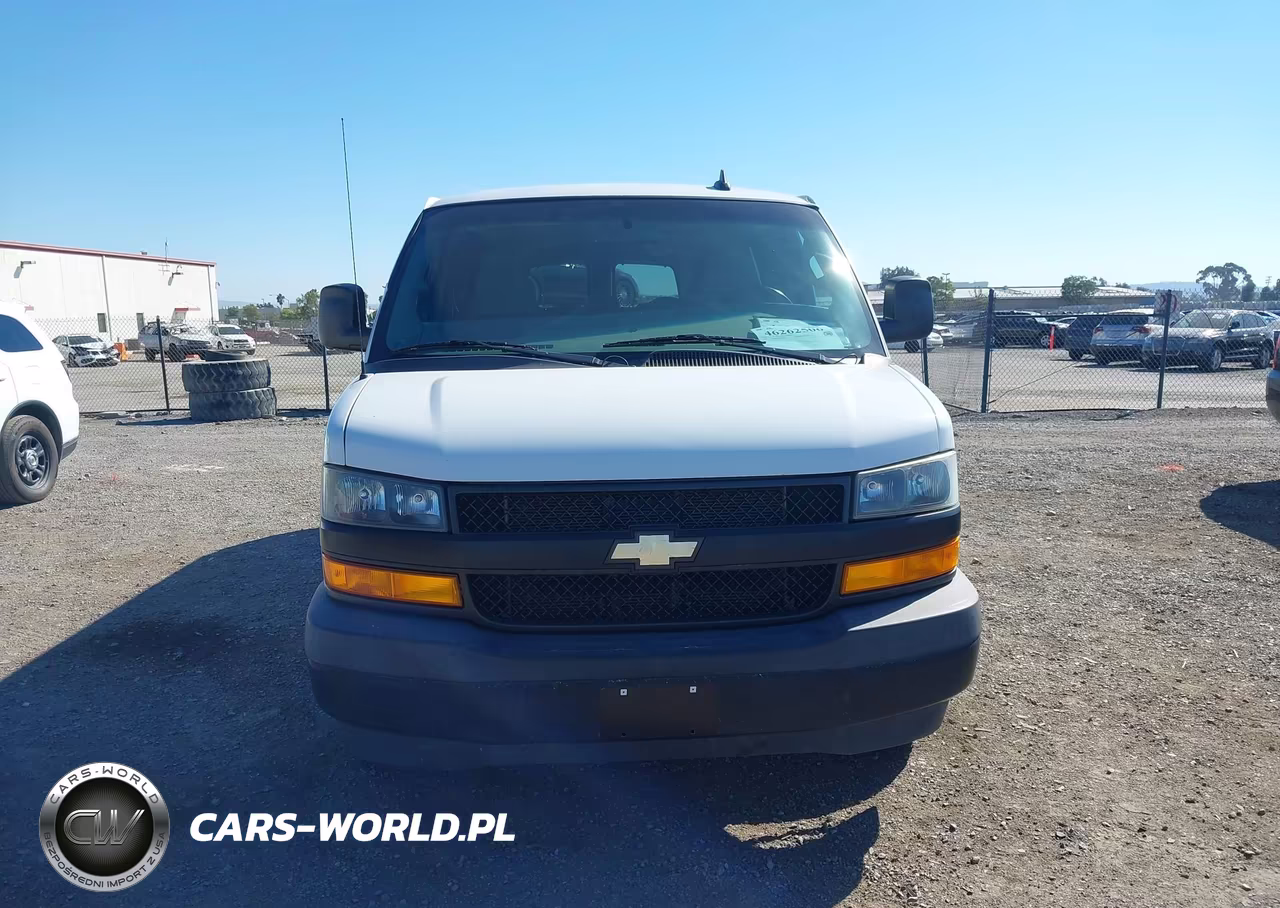 2019 Chevrolet Express 3500 Ls VIN:1GAZGNFG2K1326716 - 13
