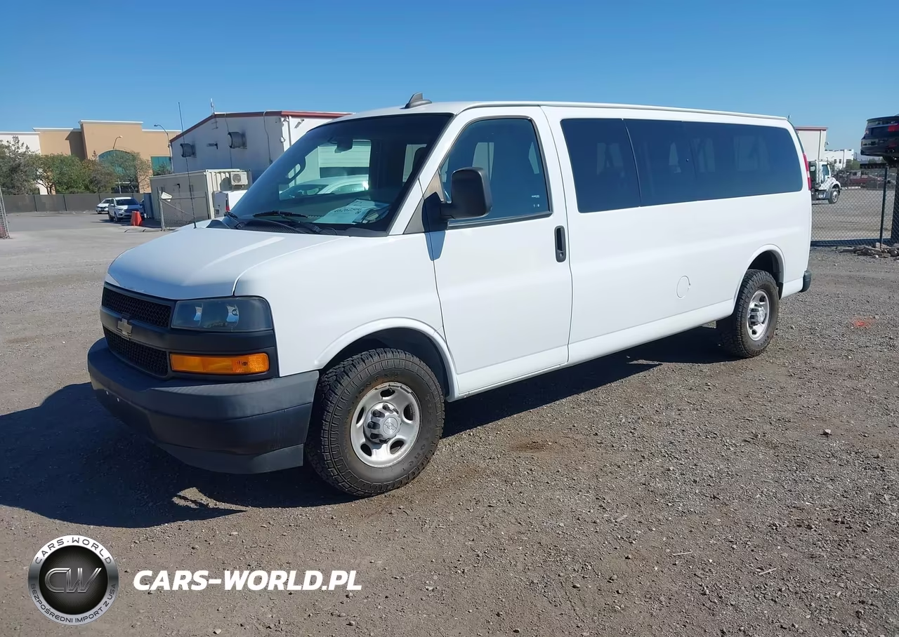 2019 Chevrolet Express 3500 Ls VIN:1GAZGNFG2K1326716 - 2