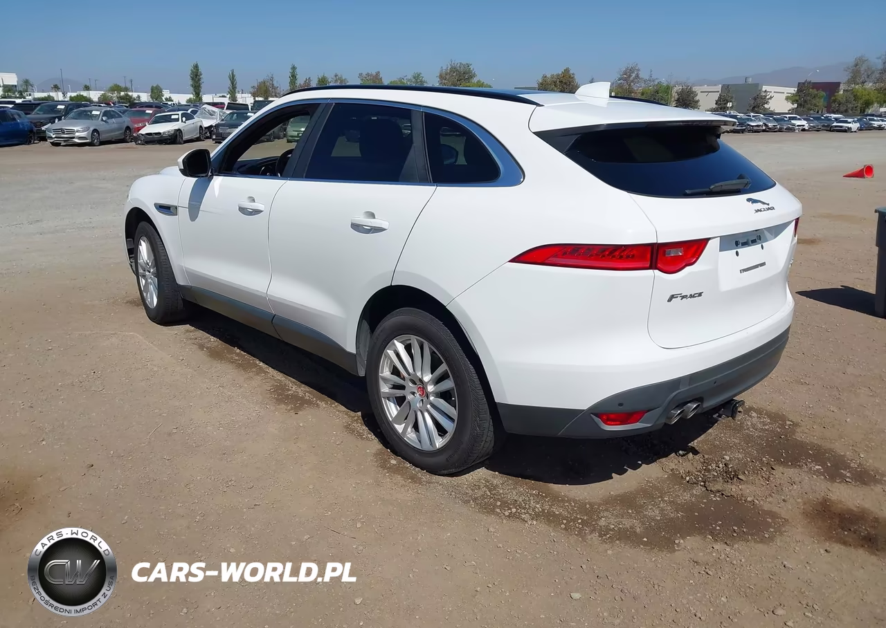 2017 Jaguar F-Pace 20D Prestige VIN:SADCK2BN4HA092705 - 3
