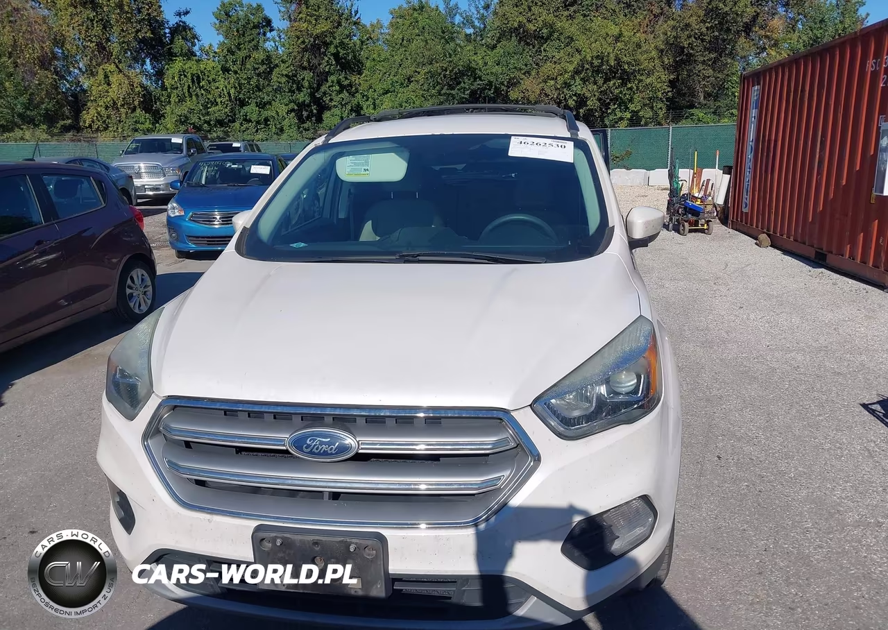 2017 Ford Escape Se VIN:1FMCU9GD5HUB64438 - 6