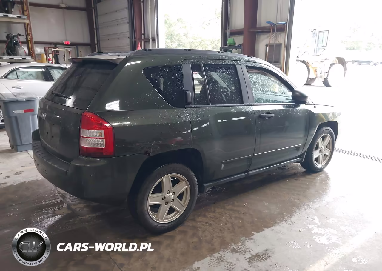 2008 Jeep Compass Sport VIN:1J8FT47W98D784078 - 4