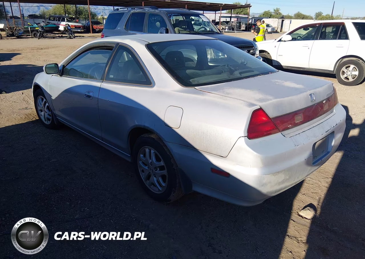 2001 Honda Accord 3.0 Ex VIN:1HGCG22501A010778 - 3