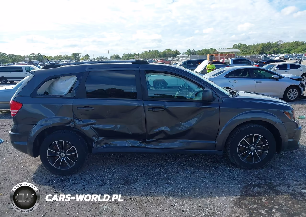 2018 Dodge Journey Se VIN:3C4PDCABXJT166941 - 13