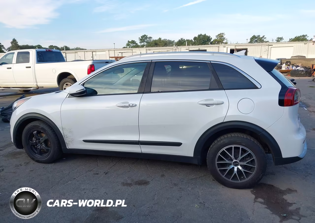 2017 Kia Niro Lx VIN:KNDCB3LC0H5047056 - 13