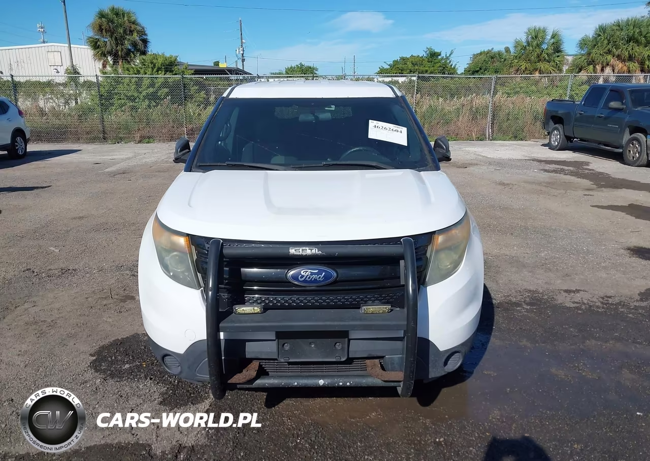 2015 Ford Utility Police Interceptor VIN:1FM5K8AR8FGA22187 - 12