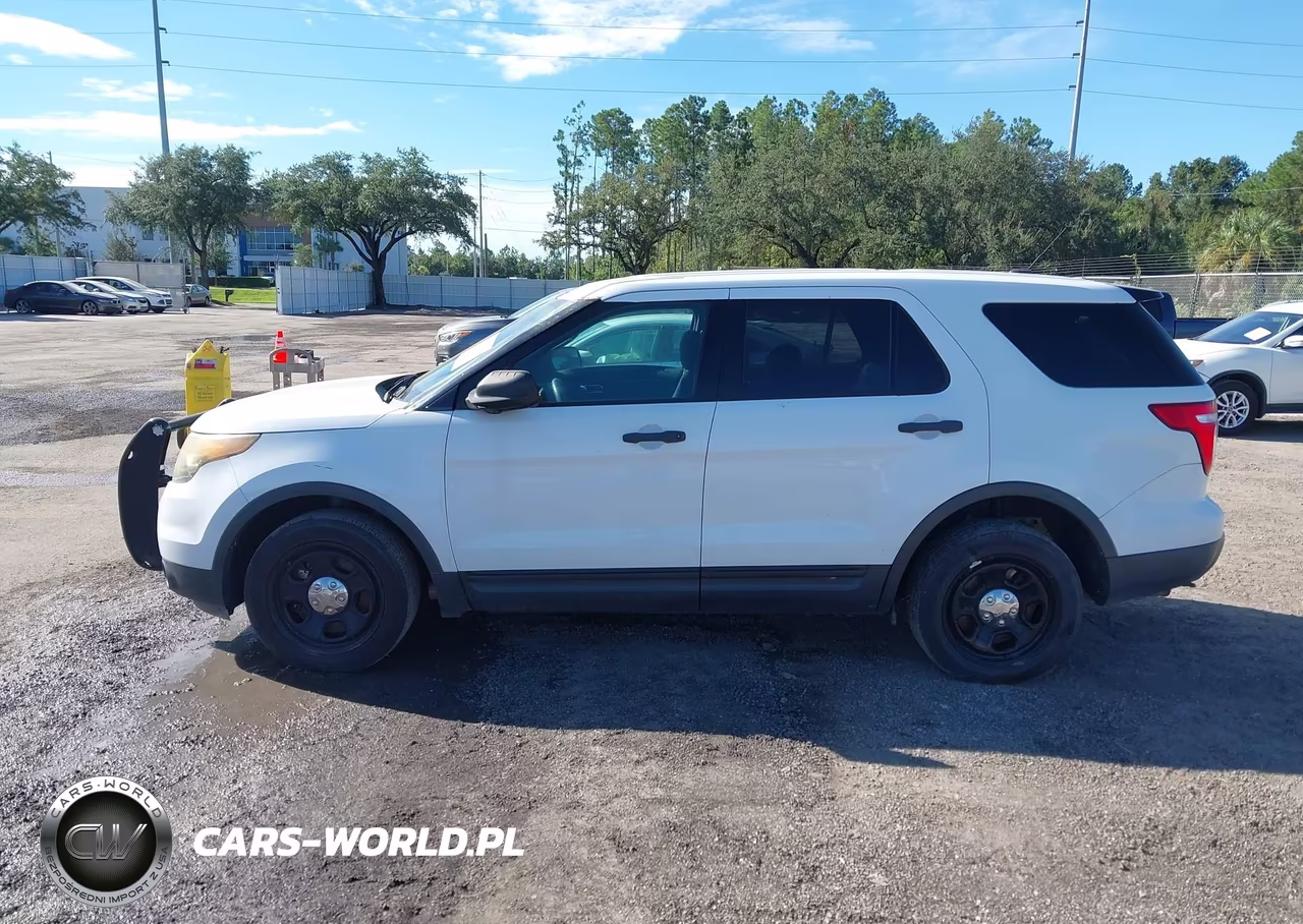 2015 Ford Utility Police Interceptor VIN:1FM5K8AR8FGA22187 - 14