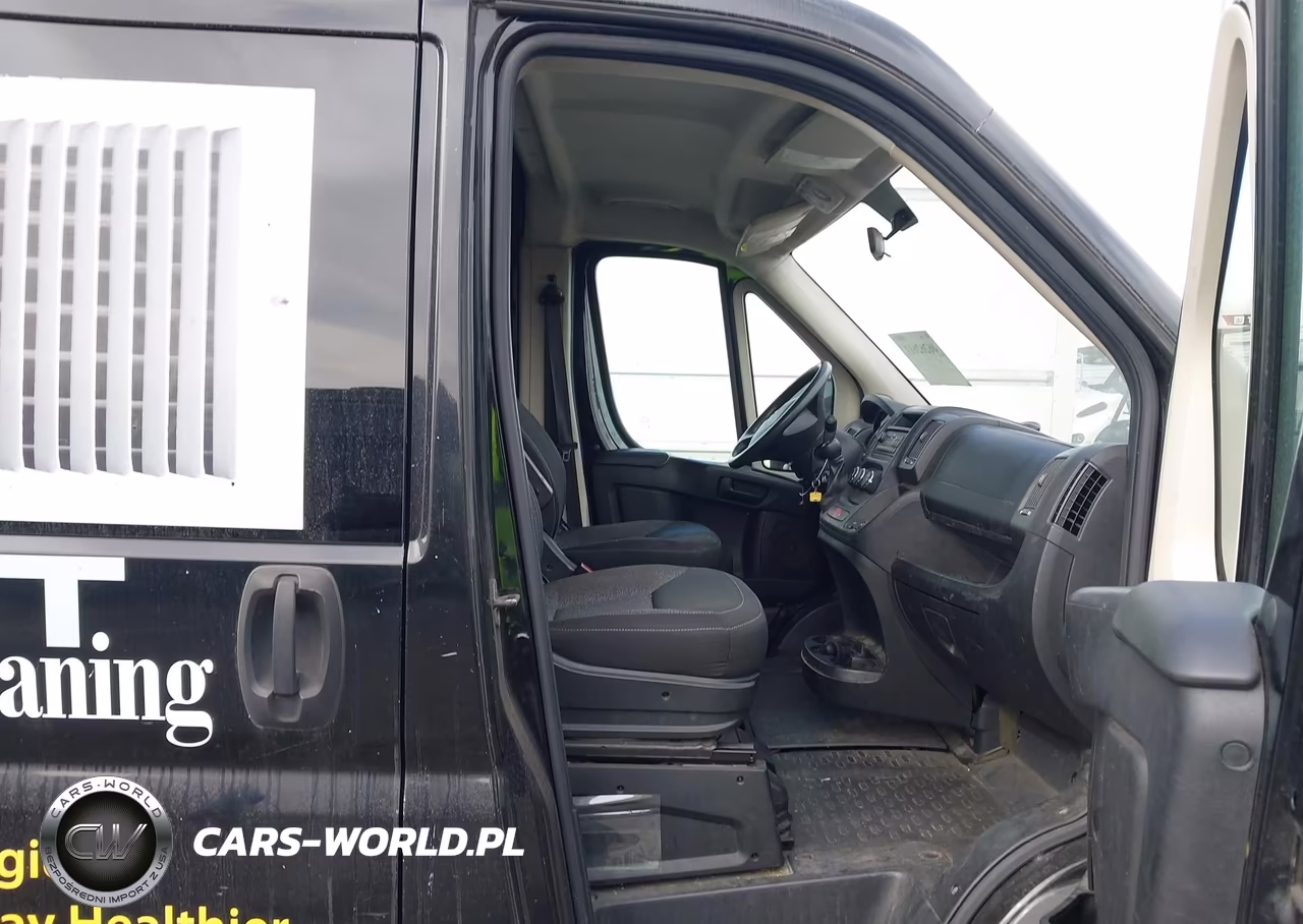 2015 Ram Promaster 1500 Low Roof VIN:3C6TRVAGXFE519964 - 5
