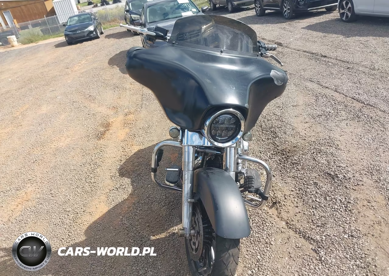 2013 Harley-Davidson Flhx Street Glide VIN:1HD1KBM11DB680495 - 5