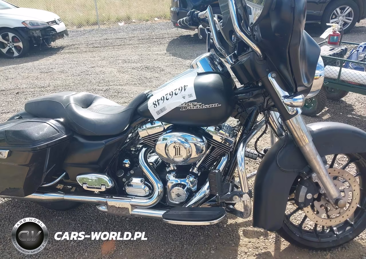 2013 Harley-Davidson Flhx Street Glide VIN:1HD1KBM11DB680495 - 8