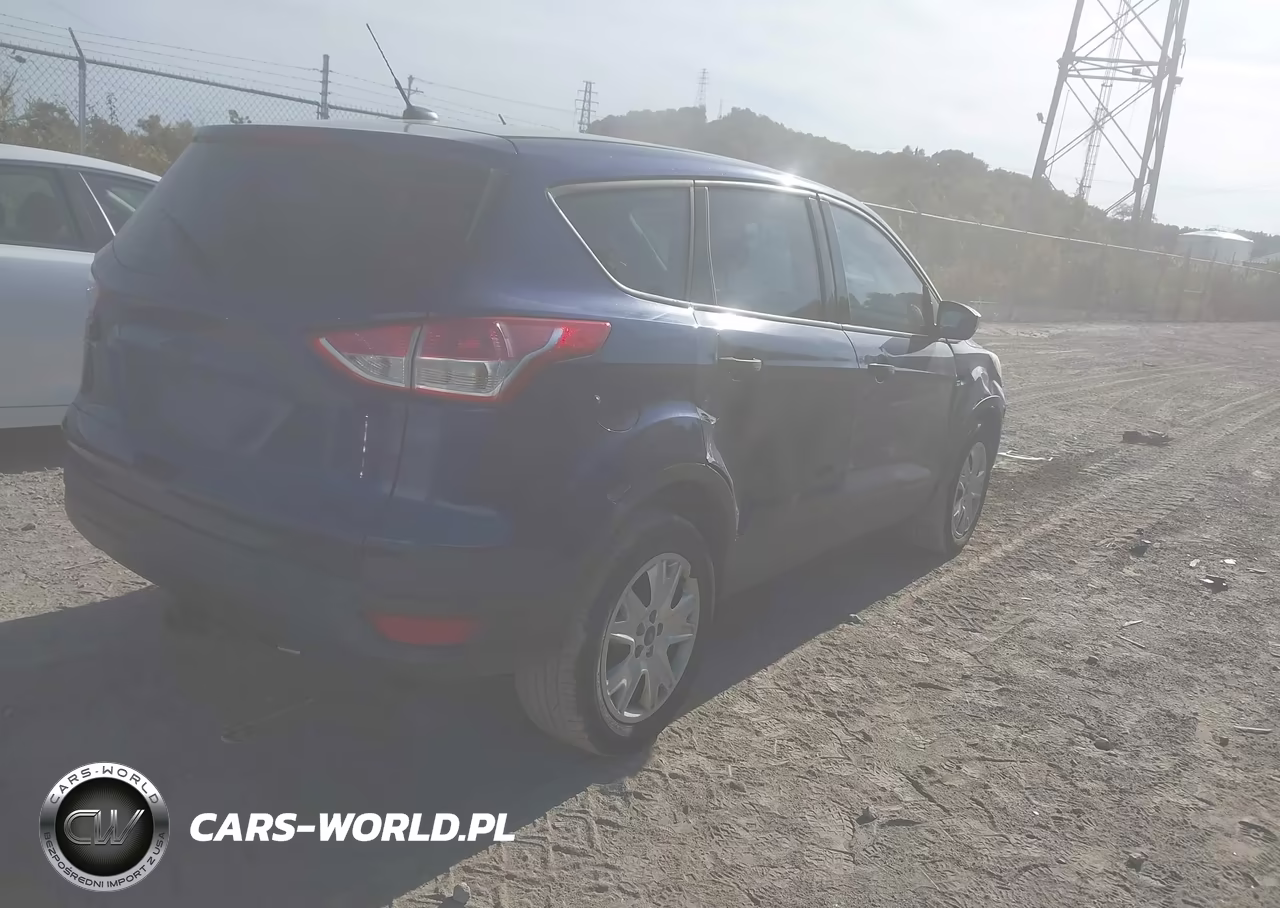 2013 Ford Escape S VIN:1FMCU0F76DUC24177 - 4