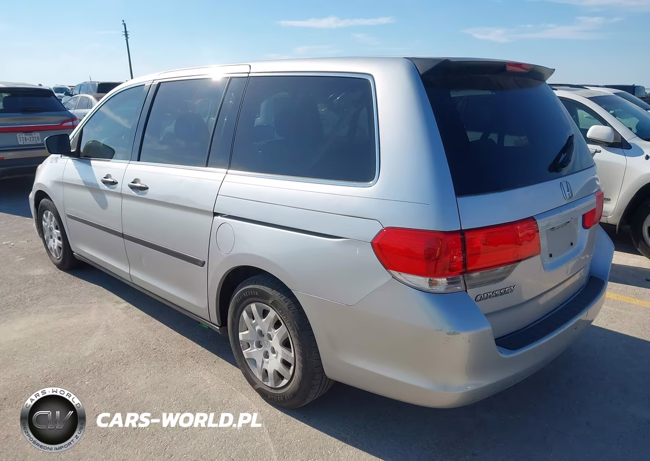 2010 Honda Odyssey Lx VIN:5FNRL3H26AB034212 - 3