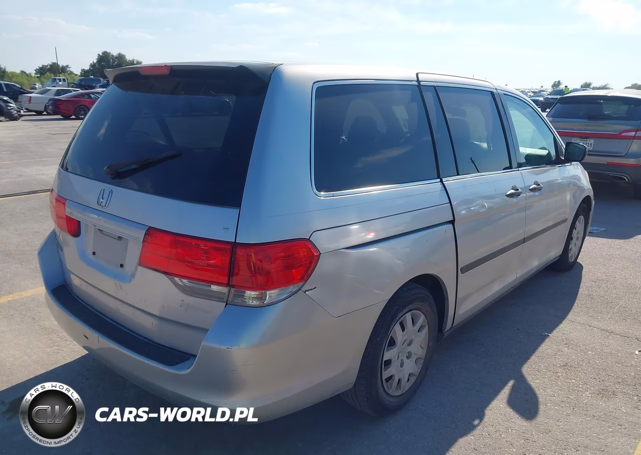 2010 Honda Odyssey Lx VIN:5FNRL3H26AB034212 - 4