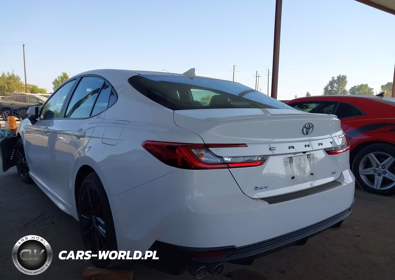 2025 Toyota Camry Se VIN:4T1DAACK8SU070967 - 3