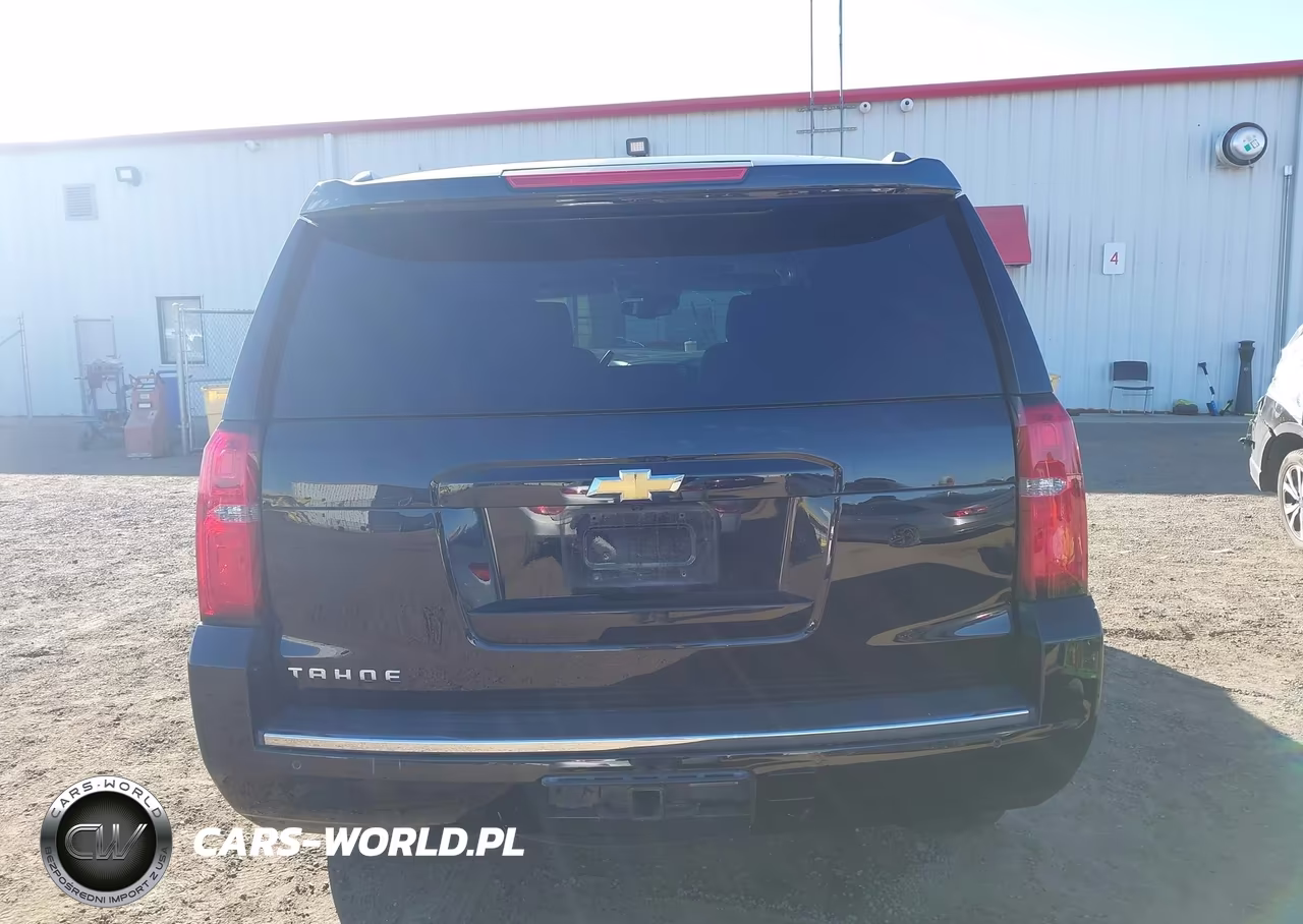 2015 Chevrolet Tahoe Ltz VIN:1GNSKCKC8FR140756 - 16