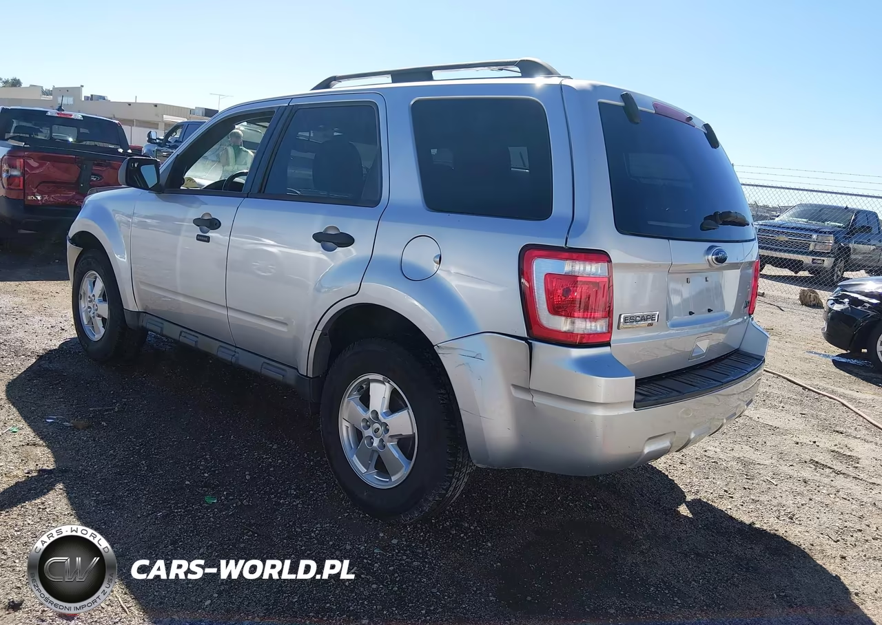 2012 Ford Escape Xlt VIN:1FMCU0DG1CKA49849 - 3