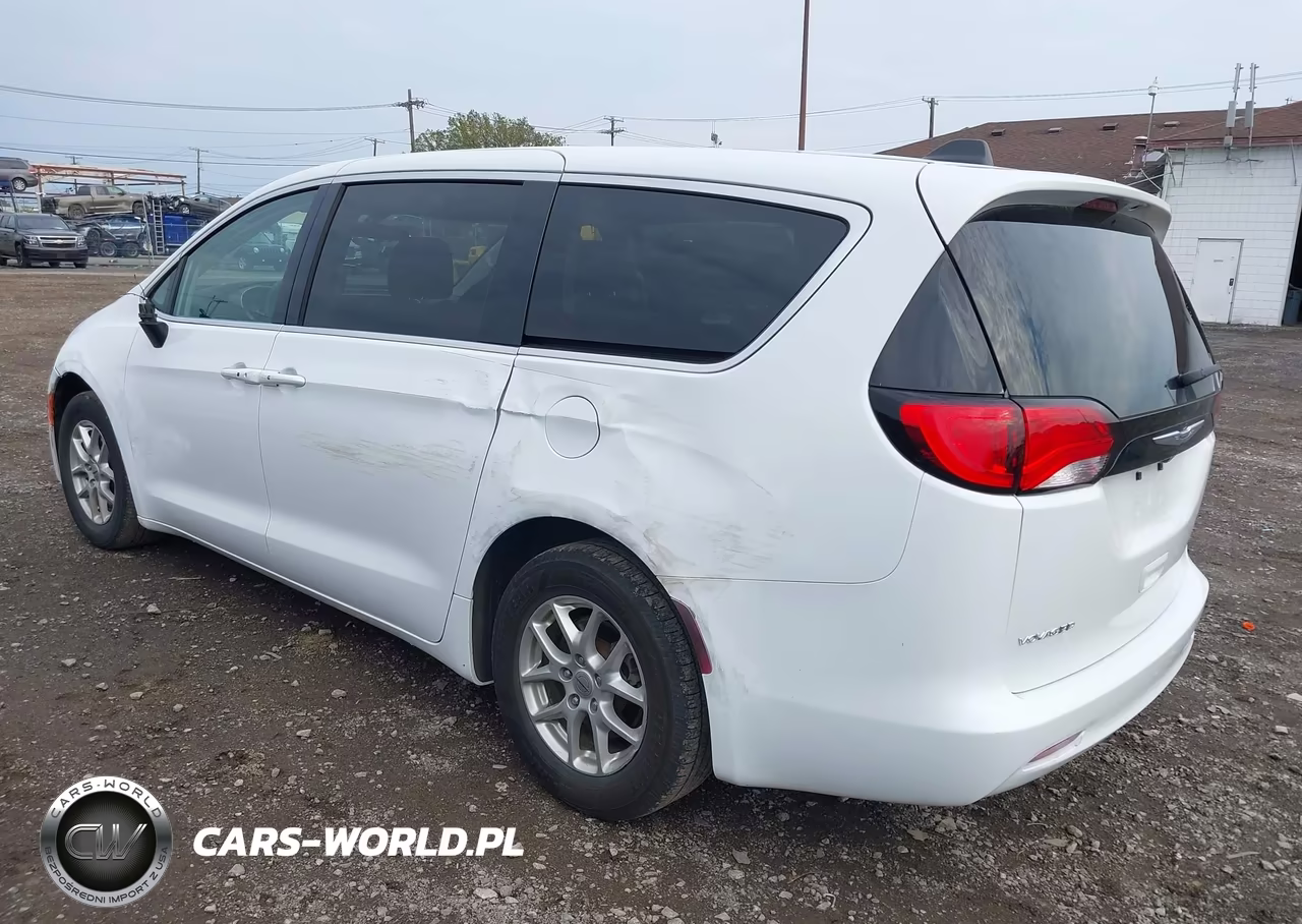 2022 Chrysler Voyager Lx VIN:2C4RC1CG8NR159522 - 3