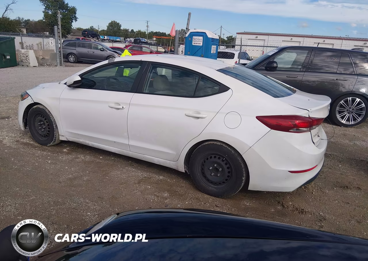 2017 Hyundai Elantra Se VIN:5NPD74LF7HH198823 - 3