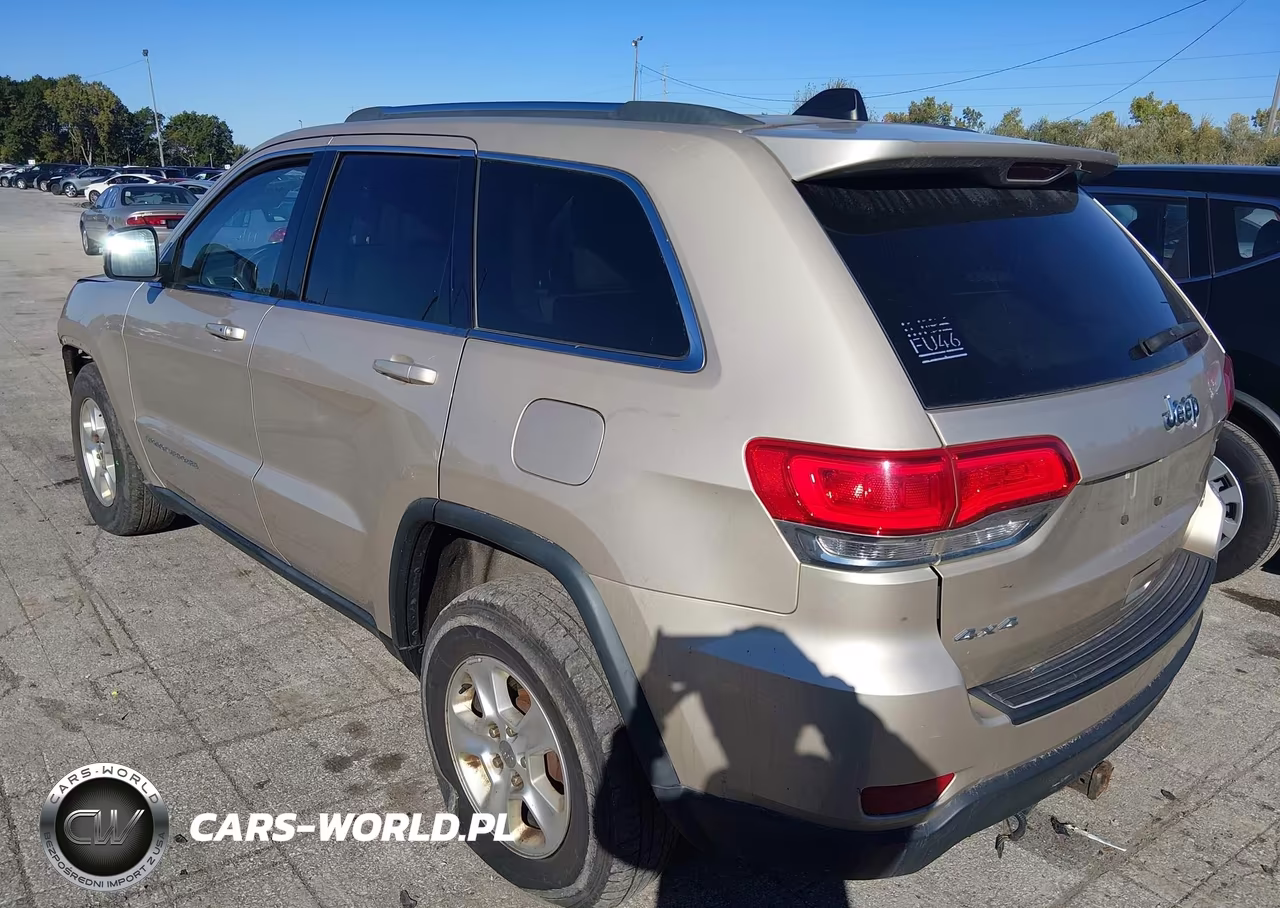2014 Jeep Grand Cherokee Laredo VIN:1C4RJFAG0EC177785 - 3