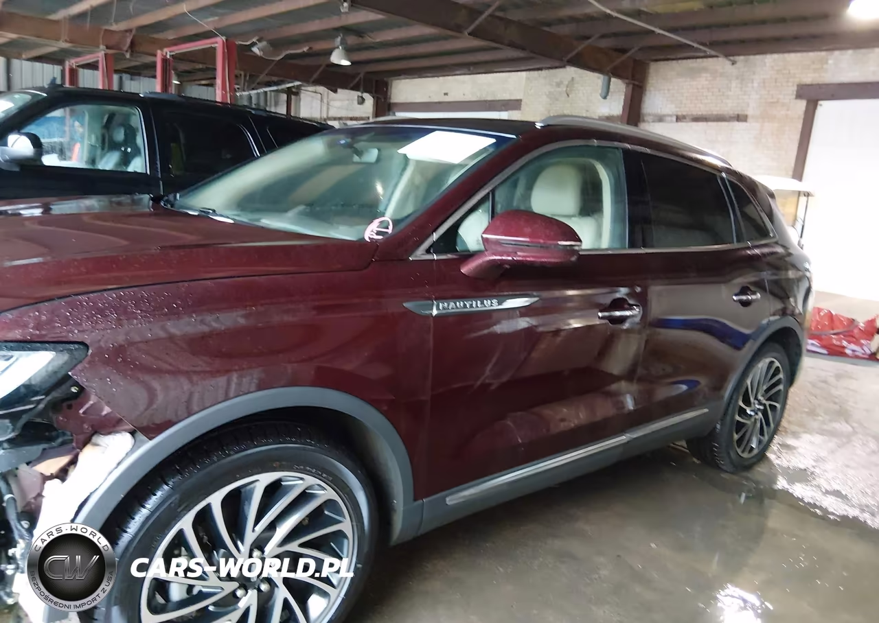 2019 Lincoln Nautilus Reserve VIN:2LMPJ6L93KBL17538 - 14