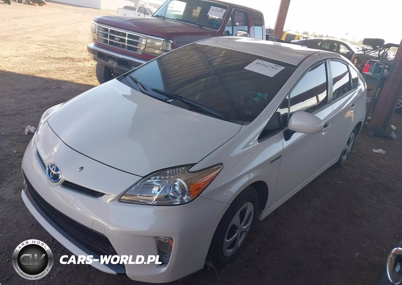 2013 Toyota Prius Two VIN:JTDKN3DU5D5678213 - 2