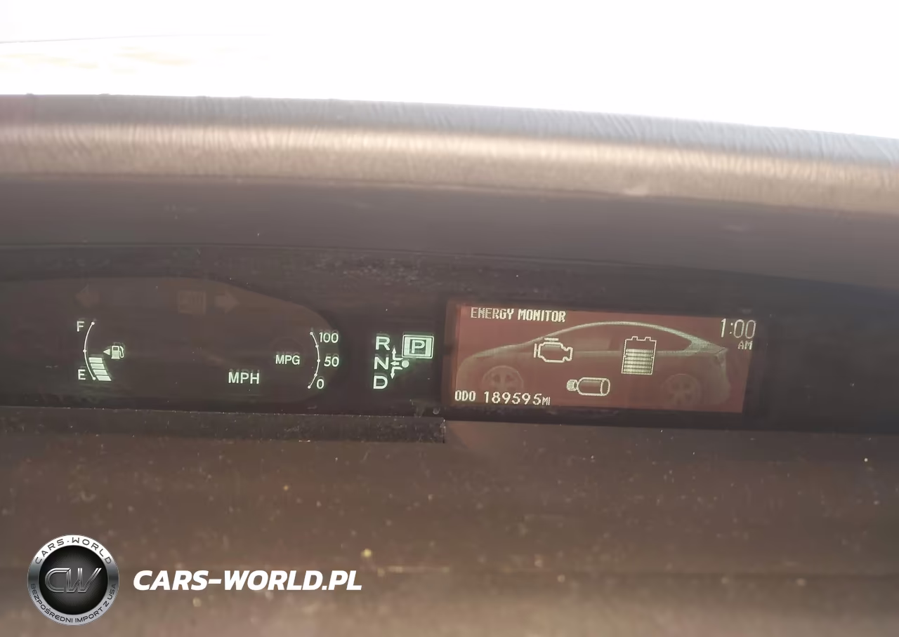 2013 Toyota Prius Two VIN:JTDKN3DU5D5678213 - 7