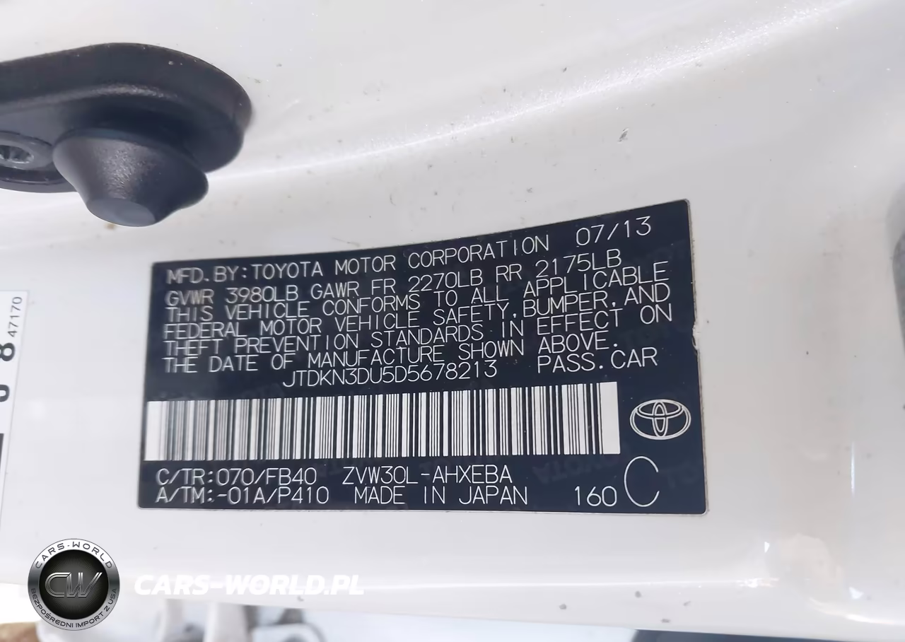 2013 Toyota Prius Two VIN:JTDKN3DU5D5678213 - 9