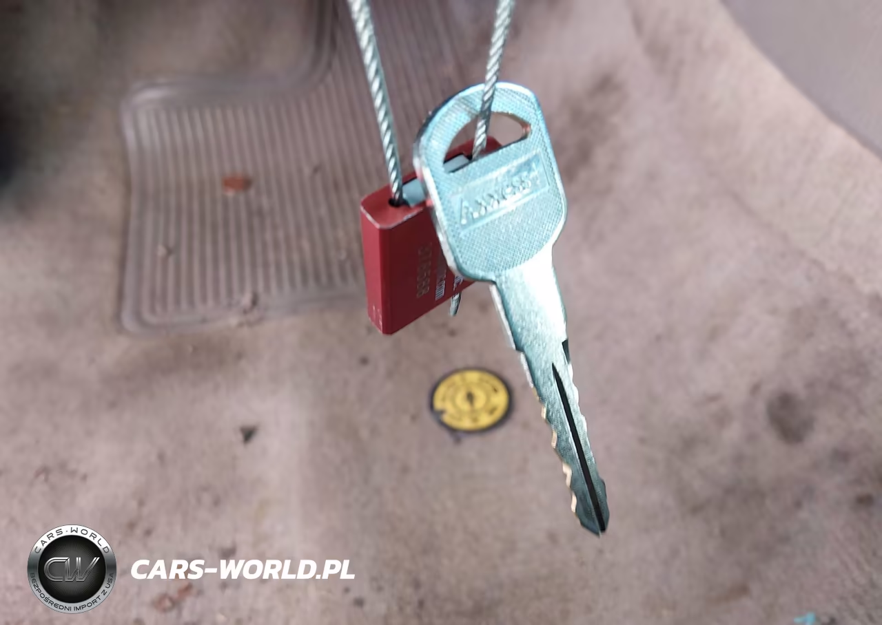 1998 Chevrolet S-10 Ls VIN:1GCDT19W6W8193223 - 11