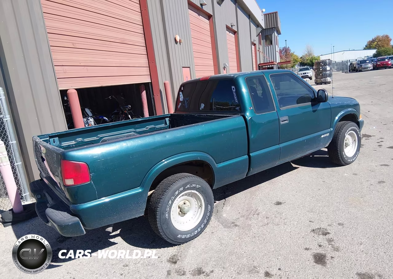 1998 Chevrolet S-10 Ls VIN:1GCDT19W6W8193223 - 4