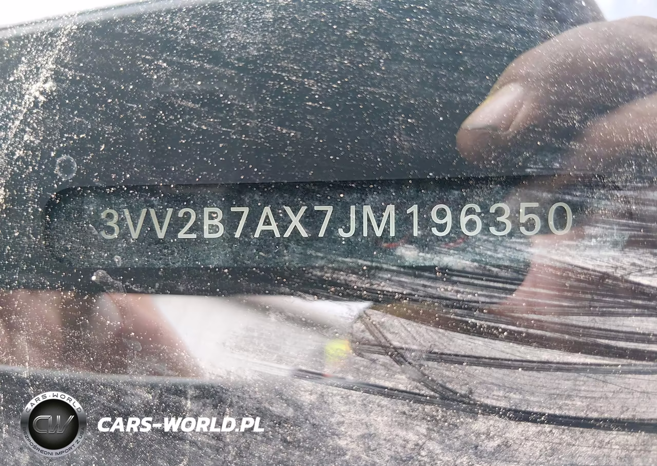 2018 Volkswagen Tiguan Se VIN:3VV2B7AX7JM196350 - 17