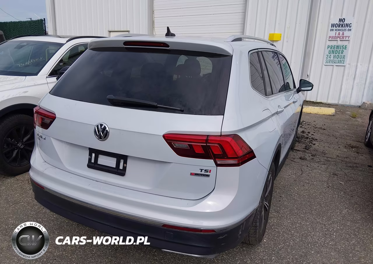 2018 Volkswagen Tiguan Se VIN:3VV2B7AX7JM196350 - 4
