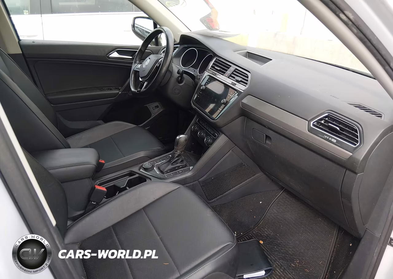 2018 Volkswagen Tiguan Se VIN:3VV2B7AX7JM196350 - 5