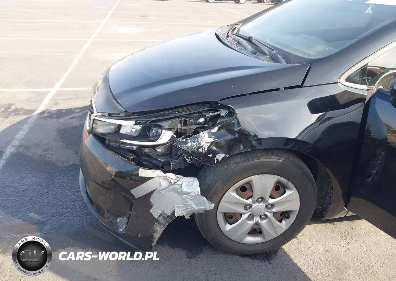 2018 Kia Forte Lx VIN:3KPFL4A73JE235943 - 6