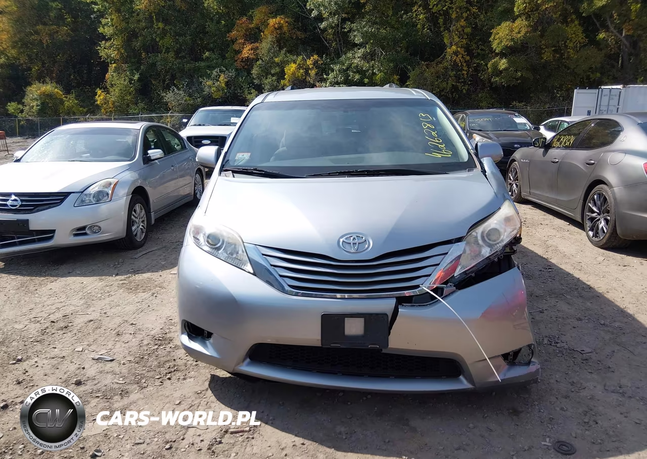 2015 Toyota Sienna Le 8 Passenger VIN:5TDKK3DC0FS540544 - 12
