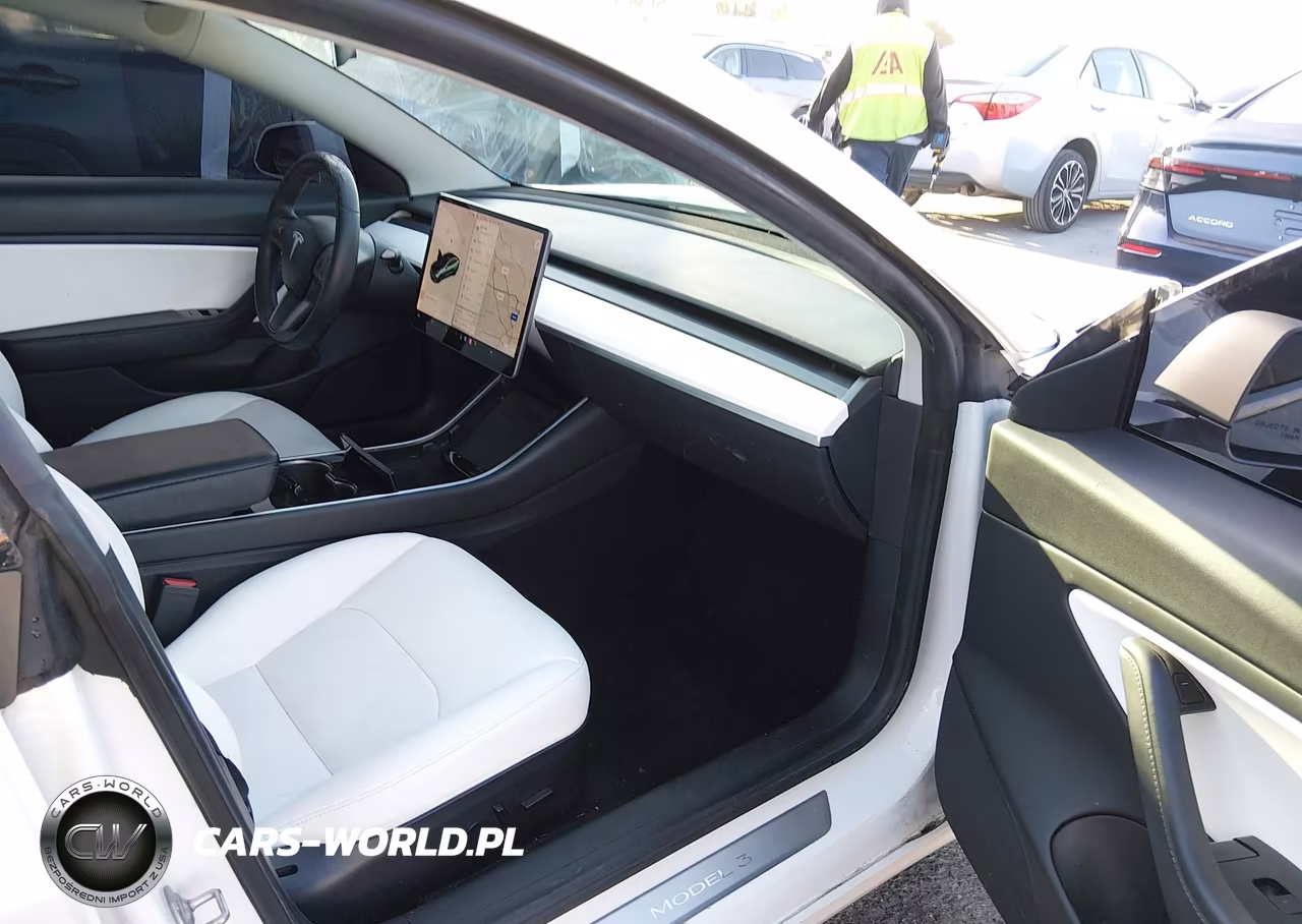 2020 Tesla Model 3 Standard Range Plus Rear-Wheel Drive-Standard Range Rear-Wheel Drive VIN:5YJ3E1EA5LF717828 - 5